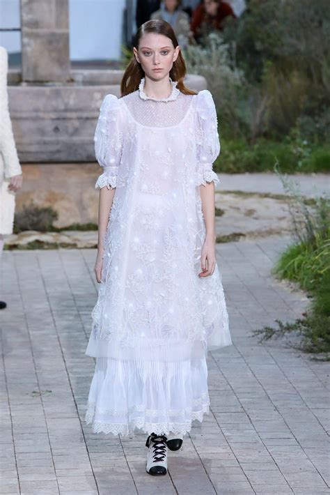 chanel spring summer 2020 fashion show